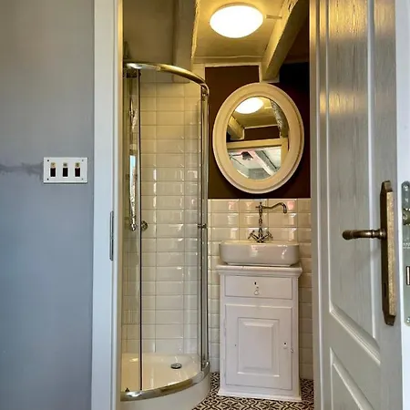 Lubenice-rodinis And 3* Lubenice